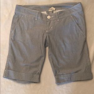 HOLLISTER Women’s size 4 or boys size 10 shorts